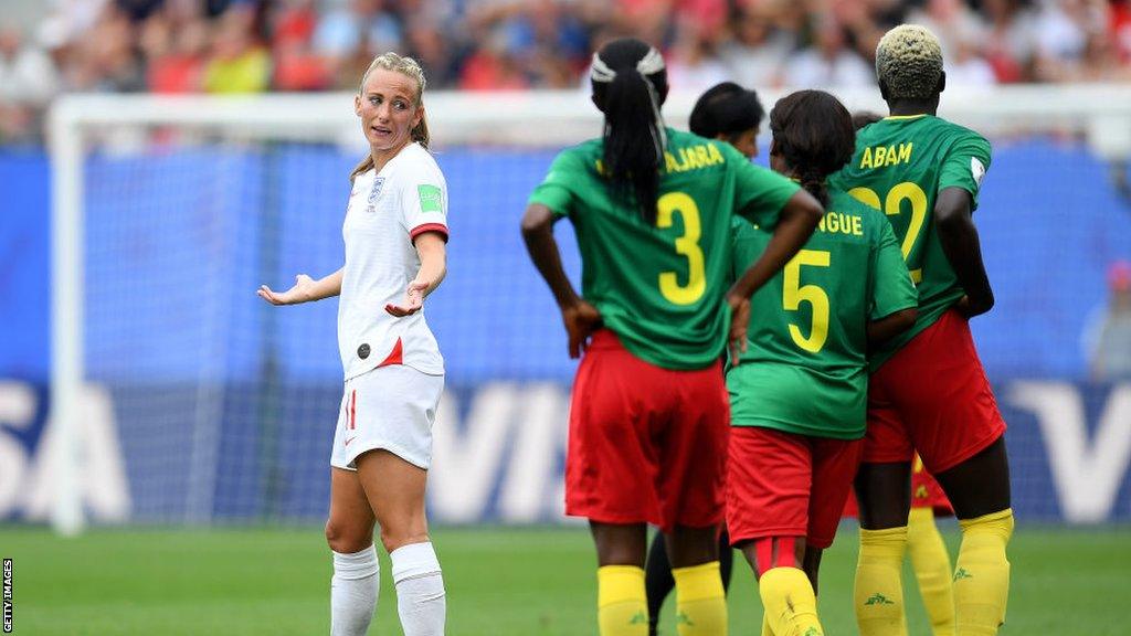 Toni Duggan playing against Cameroon at the 2019 World Cup