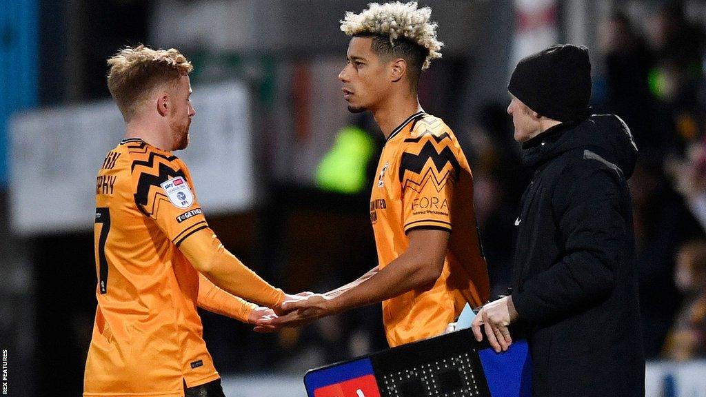 Lyle Taylor playing for Cambridge