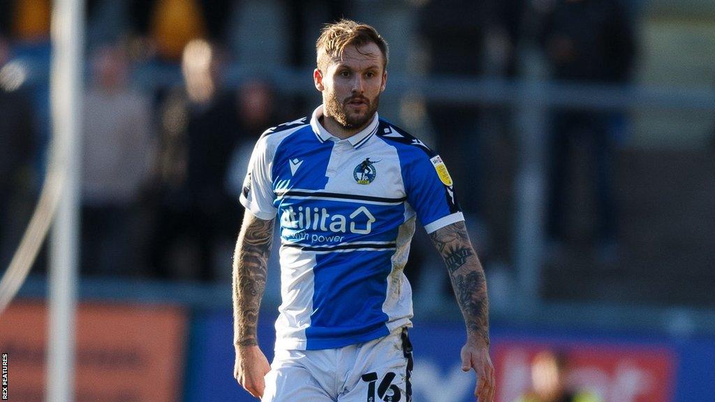 Nick Anderton playing for Bristol Rovers last season