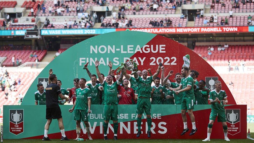 Newport Pagnell Town win 2022 FA Vase at Wembley