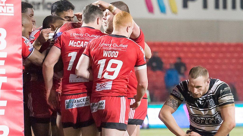 Ben Nakubuwai scored the first of Salford's four tries against Hull