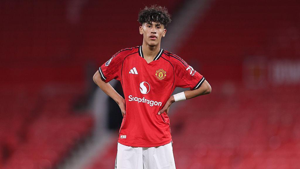 JJ Gabriel in action for Manchester United's under-21 side