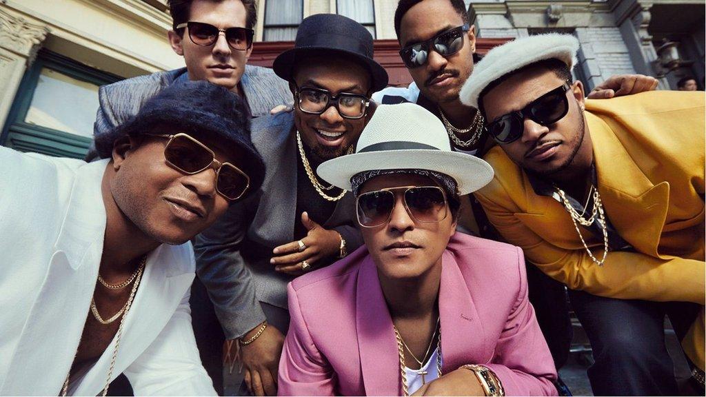 Uptown Funk video still