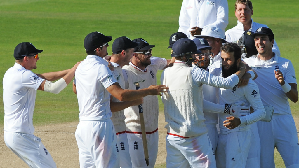 England celebrate Pakistan victory