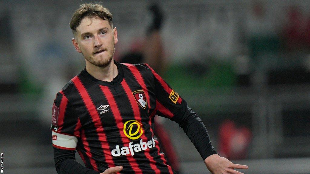 David Brooks in action for Bournemouth against Swansea in the FA Cup fourth round