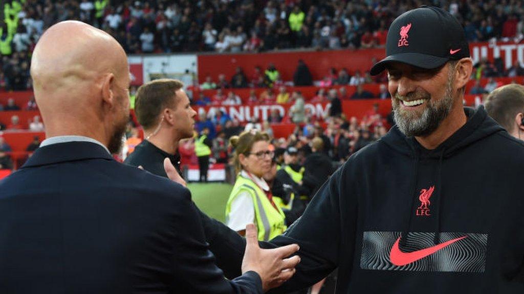 Erik ten Hag shakes hands with Jurgen Klopp