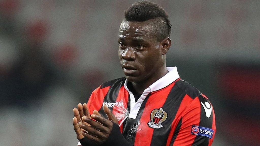 Nice's Italian striker Mario Balotelli