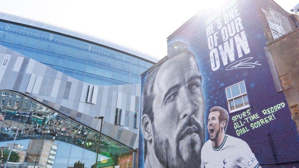 Harry Kane mural