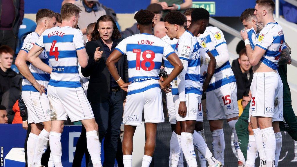 Gareth Ainsworth instructs his QPR team