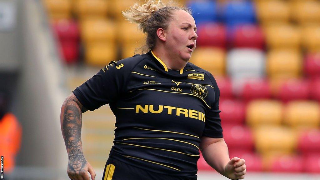 Rhiannon Marshall in action for York Valkyrie in the Women's Super League