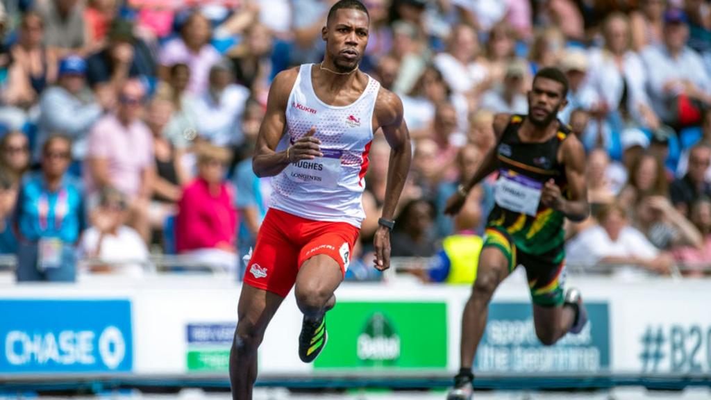 Zharnel Hughes in 200m action