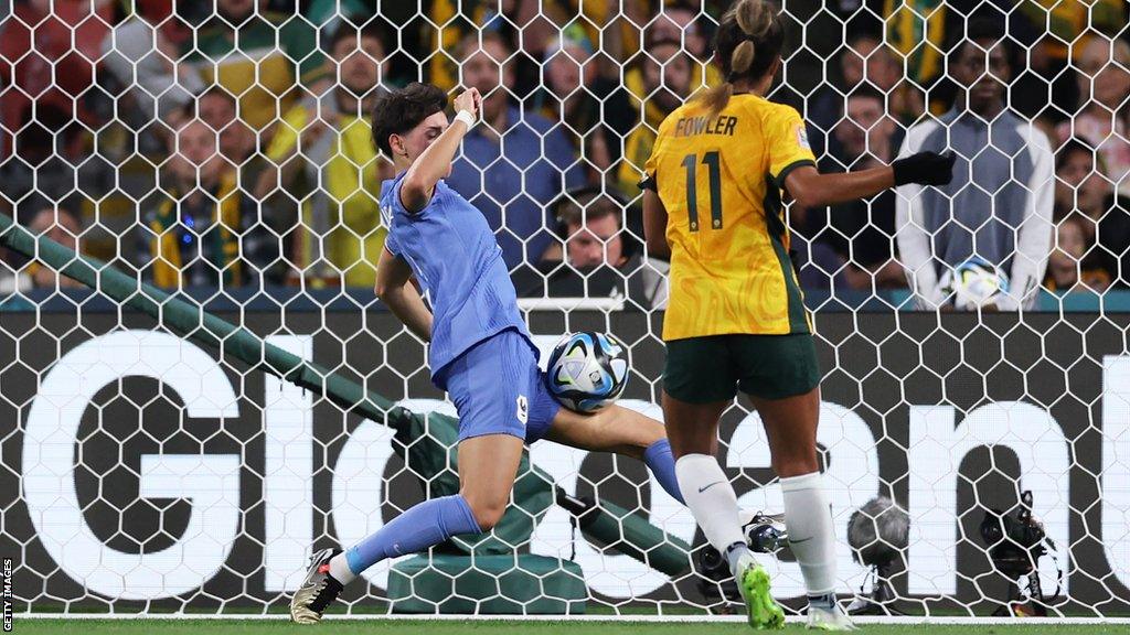 Elisa De Almeida blocks a shot from Mary Fowler