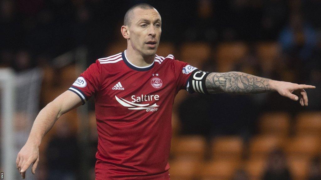 Scott Brown in an Aberdeen shirt