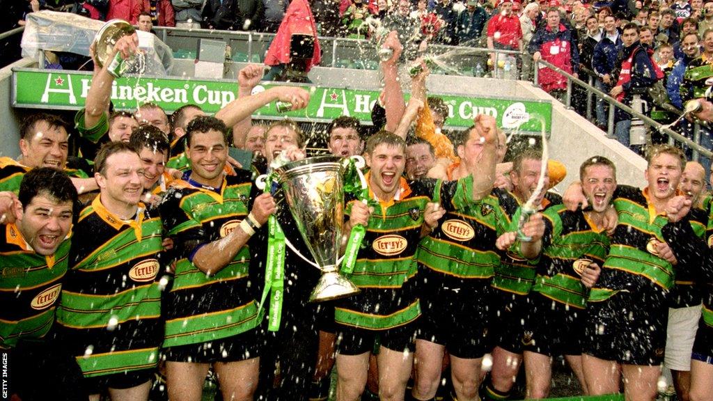 Northampton win the 2000 Champions Cup