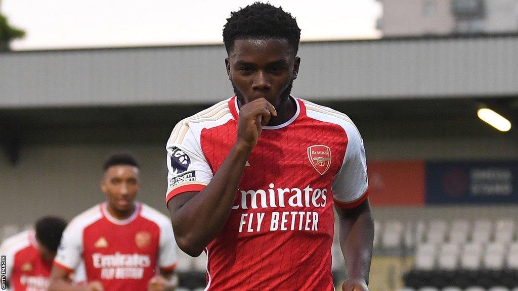 Arsenal's Nathan Butler-Oyedeji joins Cheltenham on loan, along with Josh  Williams & Jovan Malcolm - BBC Sport