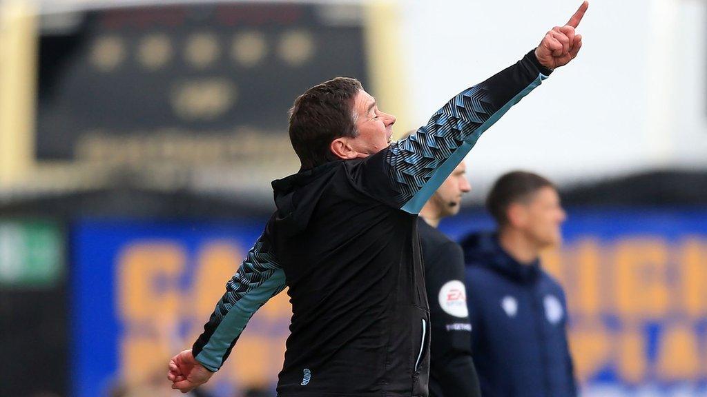 Nigel Clough makes a point to his players