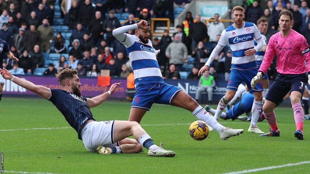 Millwall's Tom Bradshaw