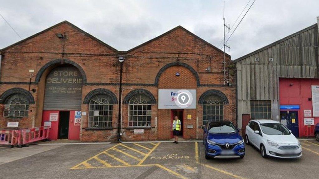 Hoeford bus depot exterior