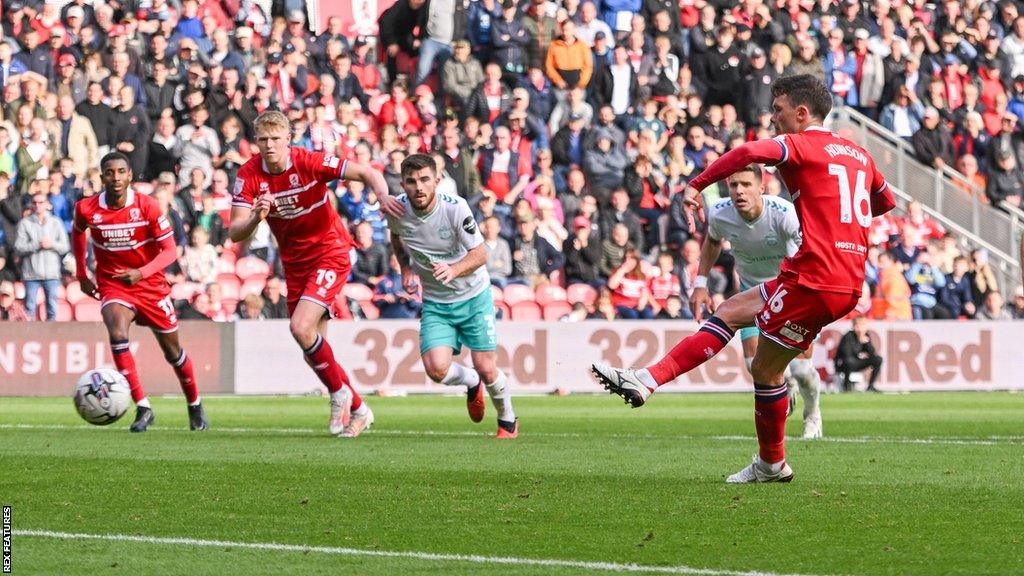 Jonny Howson scores Middlesbrough's winner