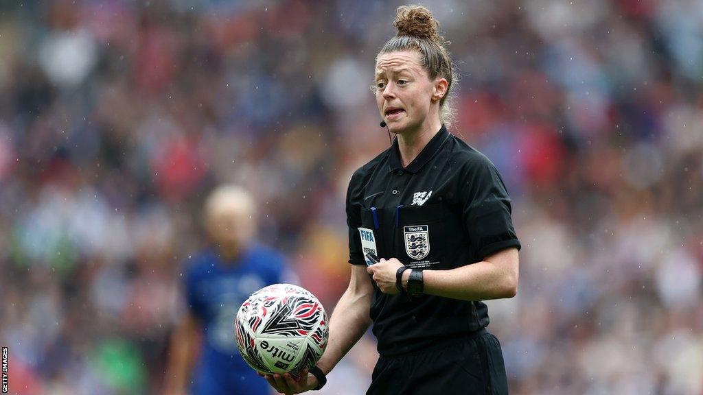 Kirsty Dowle refereeing FA Cup final