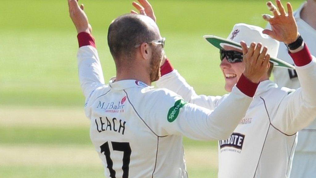 Jack Leach and Dom Bess