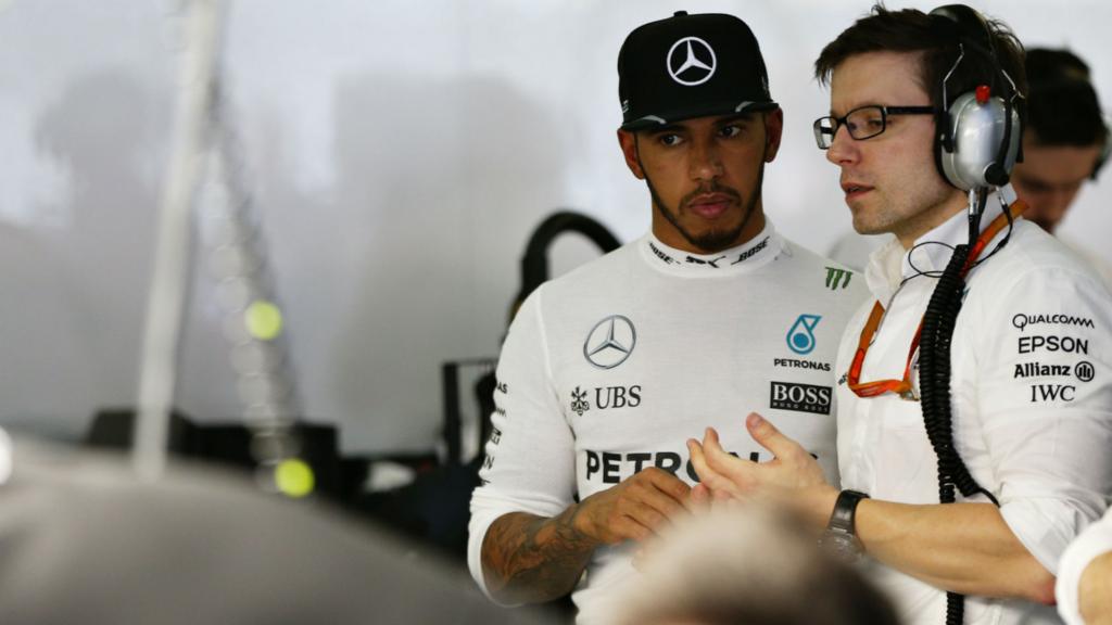 Lewis Hamilton and mechanic