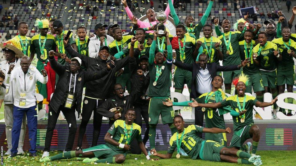 Senegal celebrate winning Afcon 2021