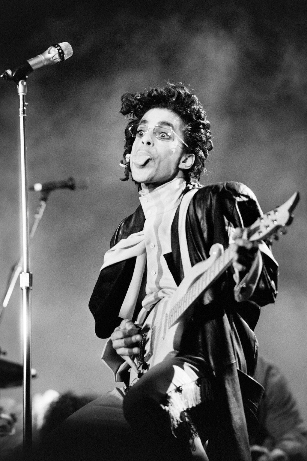 Prince in 1987