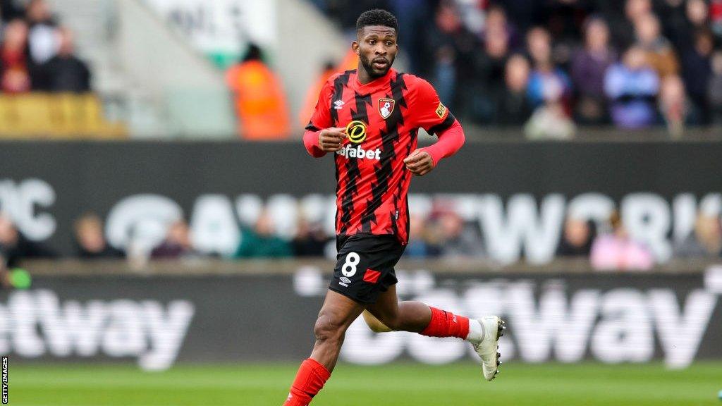 Jefferson Lerma runs on the pitch at Molineux