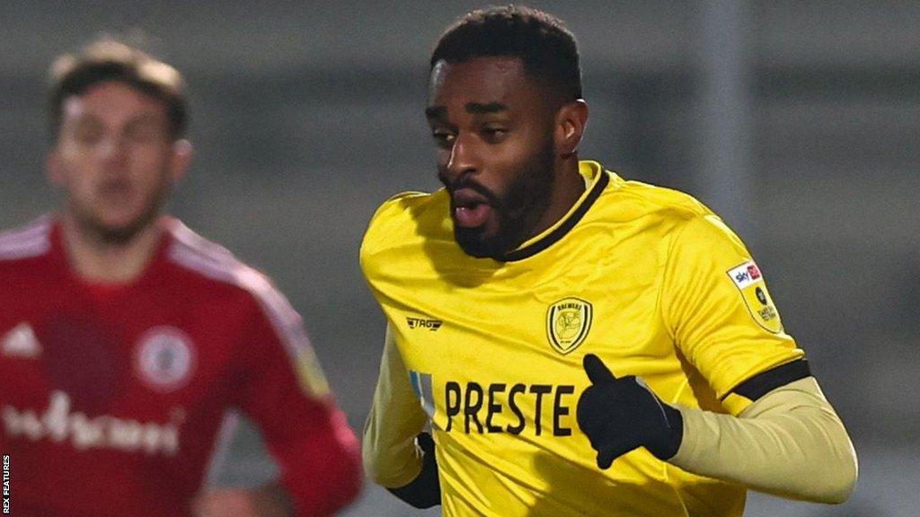 Mustapha Carayol in action for Burton