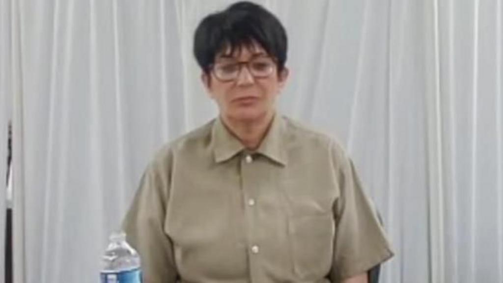 Максвелл воспользовалась пятой поправкой в ходе расследования по делу Эпштейна