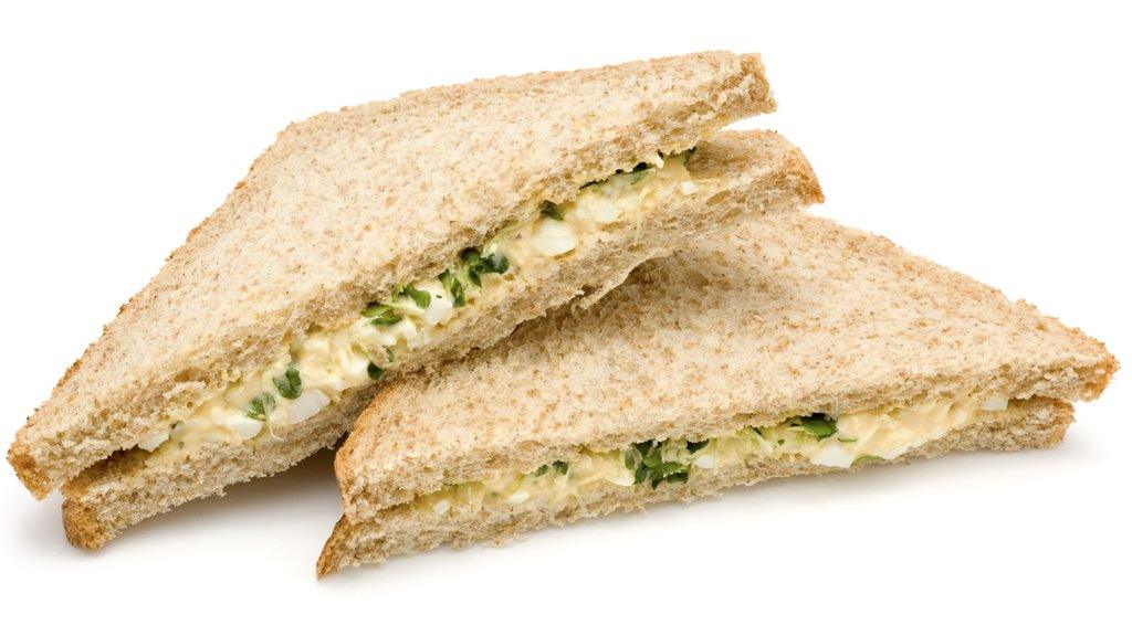 Egg sandwich