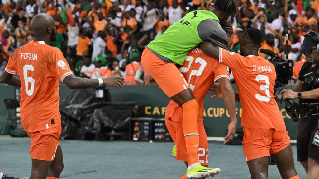 Ivory Coast celebrate