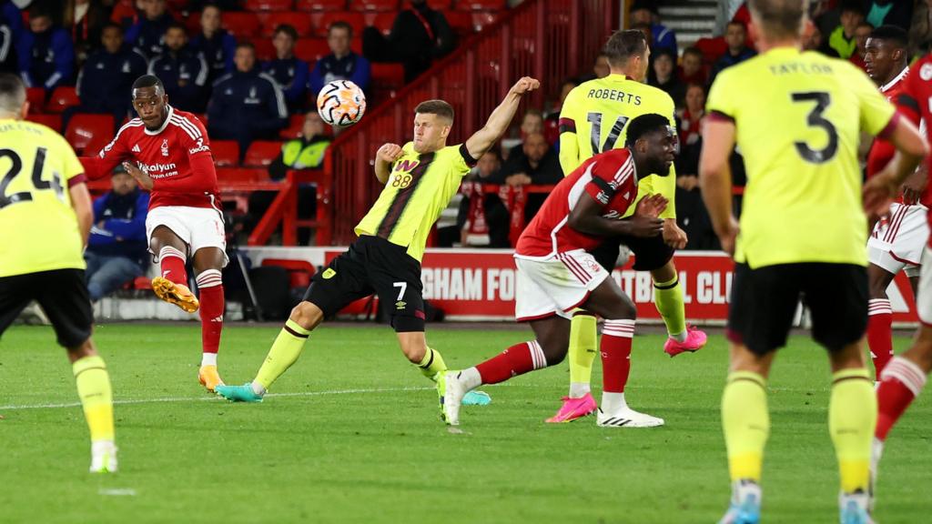 Nottingham Forest v Burnley