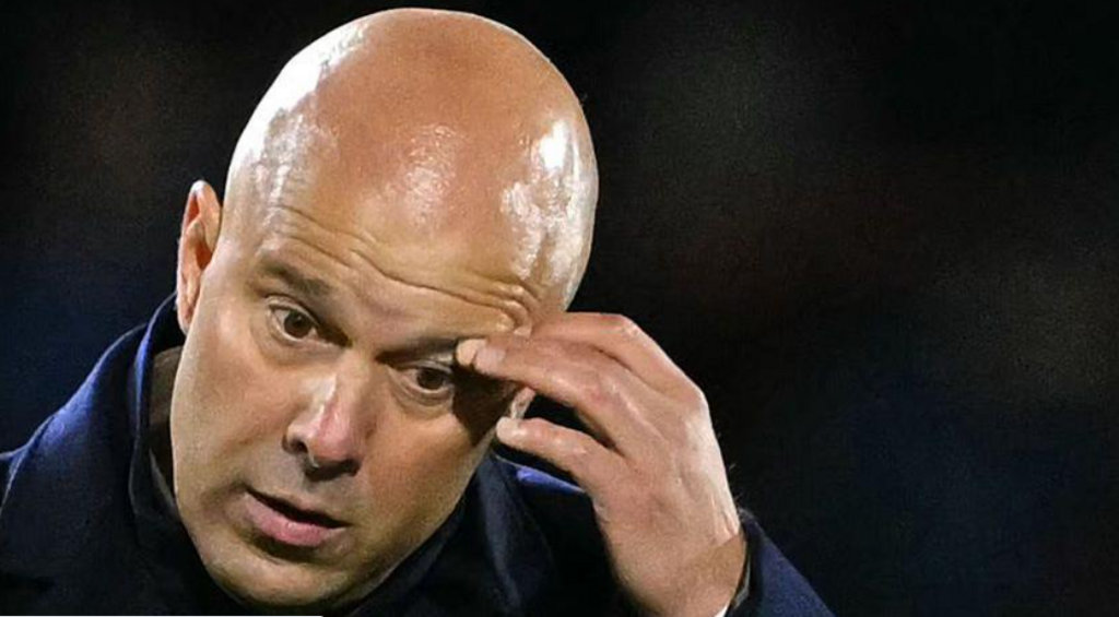 تراجع ليفربول: مطالبة سلوت بالتركيز على الحلول الداخلية