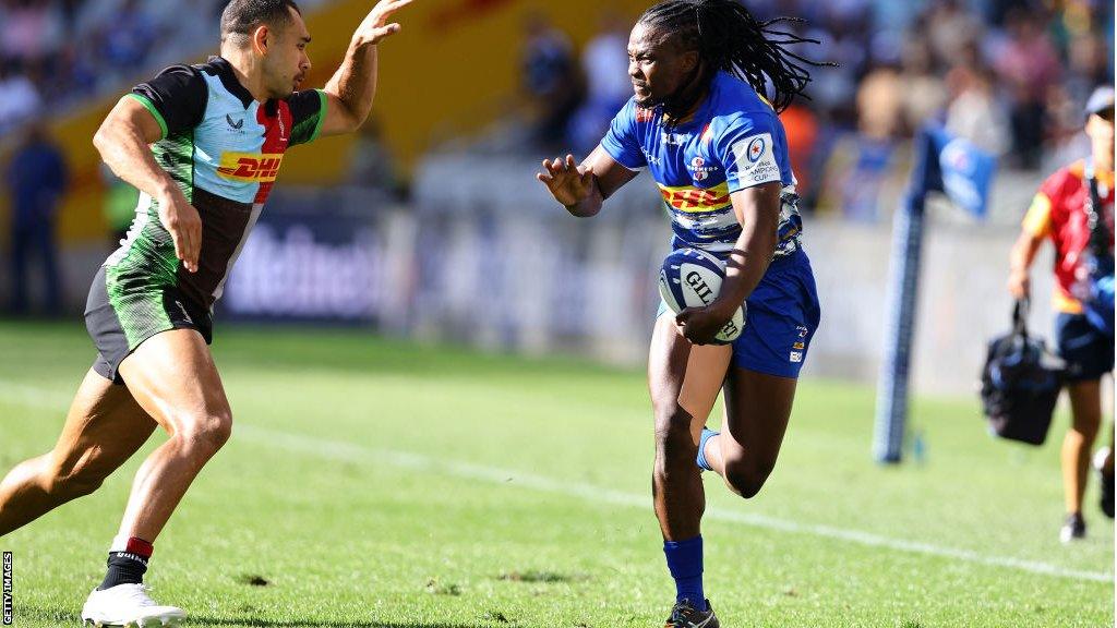 Stormers' Seabelo Senatla carries the ball against Harlequins