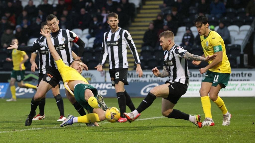 St Mirren v Hibs