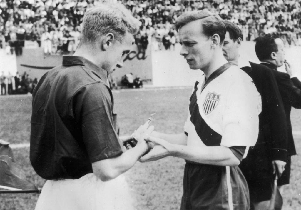 England-and-USA-captains-in-1950.