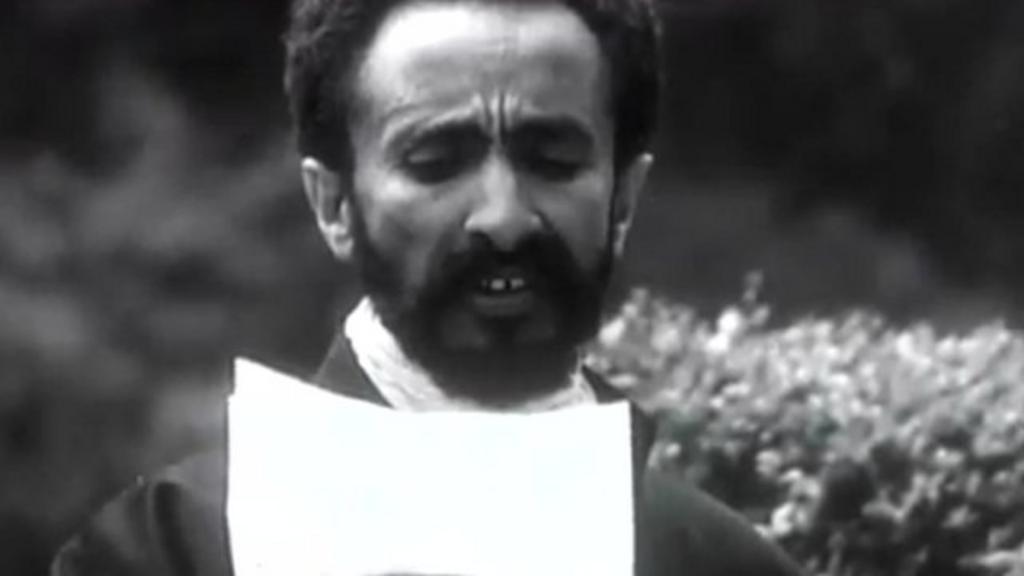 洋楽 Isaac Haile Selassie Meets ... _84744678_emperor.jpg