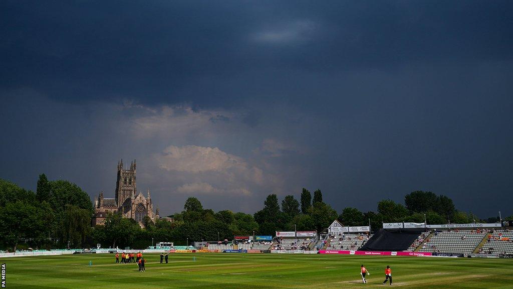 Lightning and heavy rain interrupted the Charlotte Edwards Cup final at New Road, Worcester