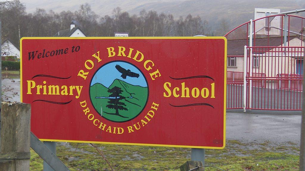 Bun-sgoil Dhrochaid Ruaidh