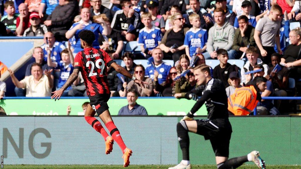 Philip Billing scores for Bournemouth