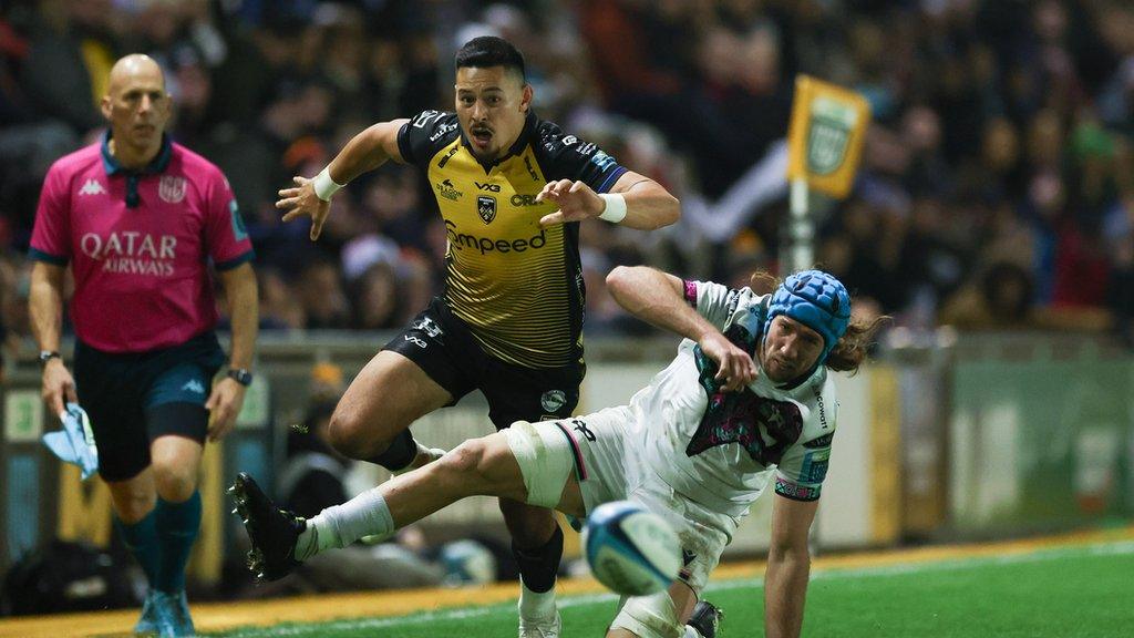 Justin Tipuric against Dragons