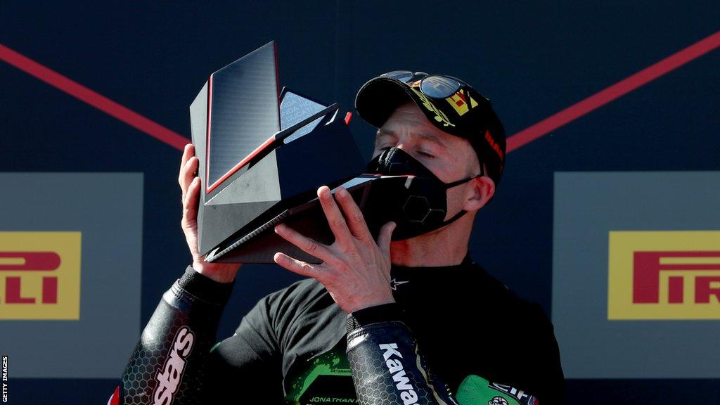 Rea celebrates with the title in 2020