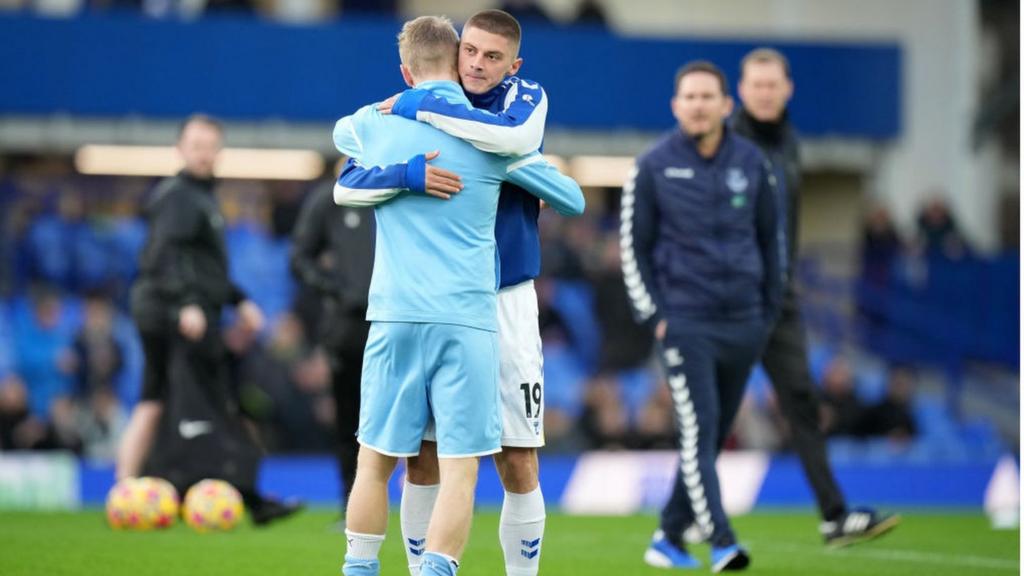 Everton v Man City