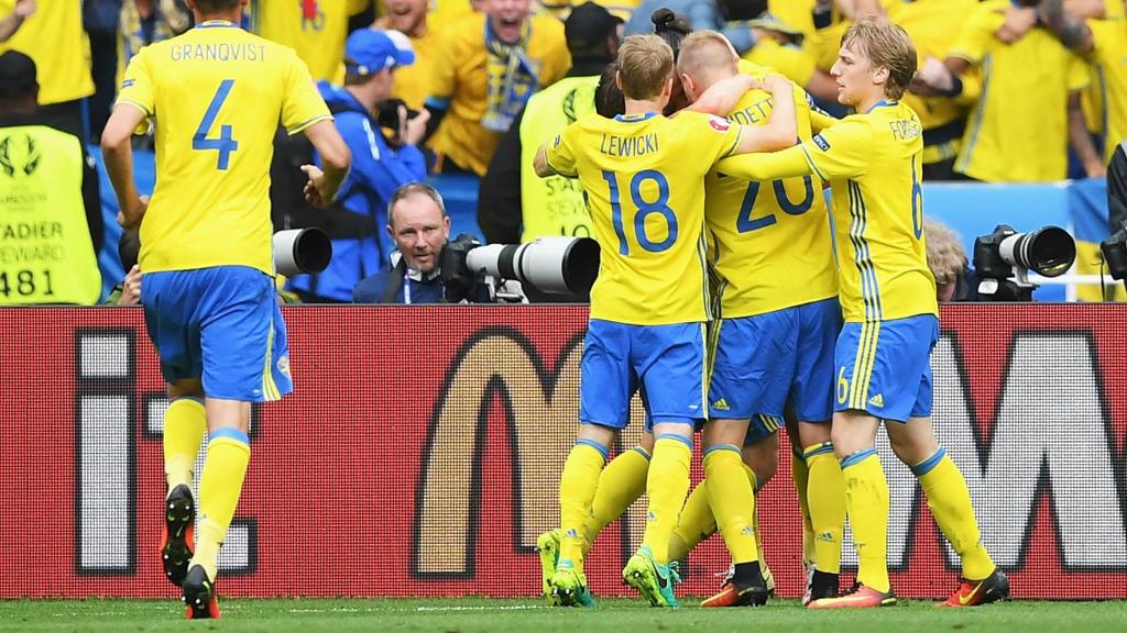 Sweden celebrate