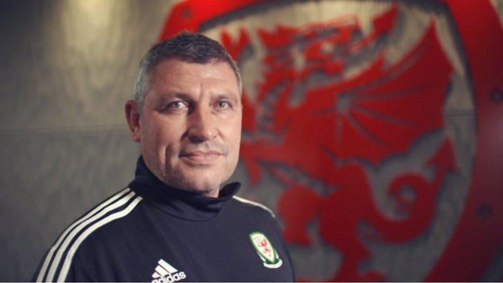 Osian Roberts