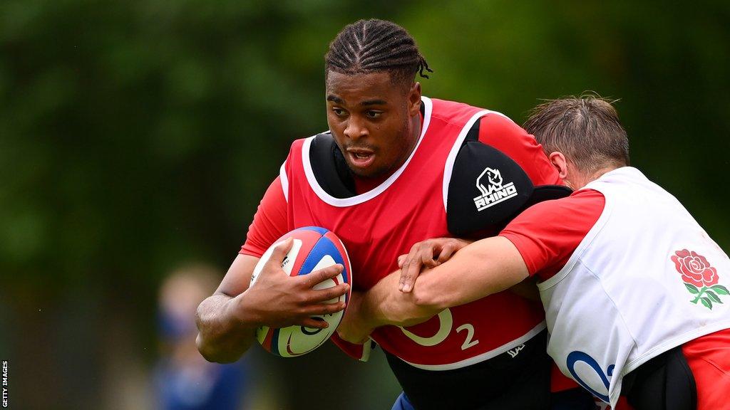 Chunya Munga in an England Under-20 training session