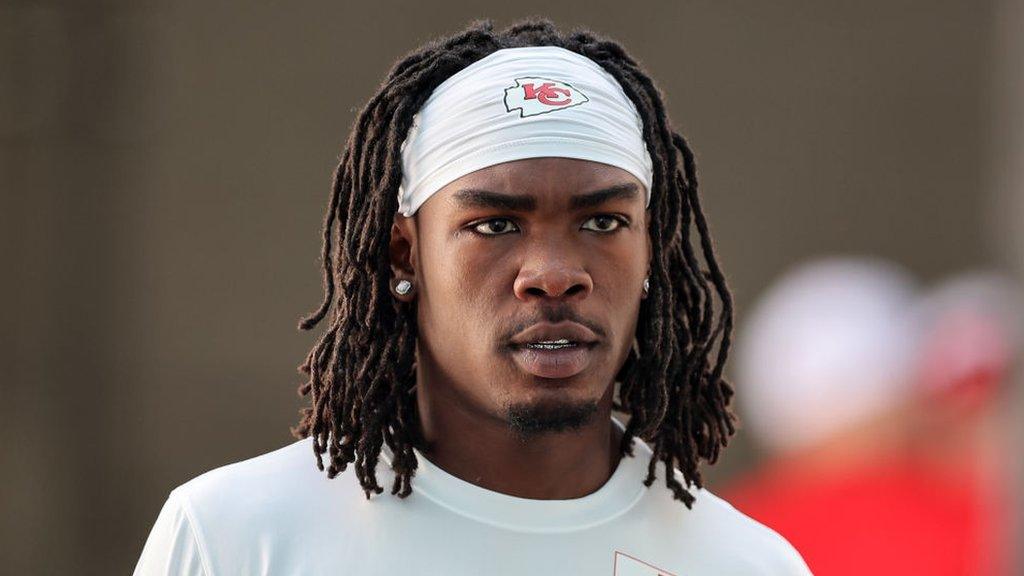 JACKSONVILLE, FLORIDA - SEPTEMBER 17: Rashee Rice #4 of the Kansas City Chiefs warms up prior to the game against the Jacksonville Jaguars at EverBank Field on September 17, 2023 in Jacksonville, Florida.