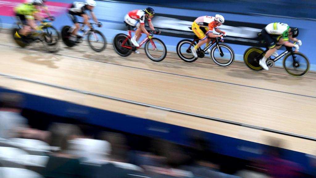 Six Day London Latest action from day one including sprint finals BBC Sport